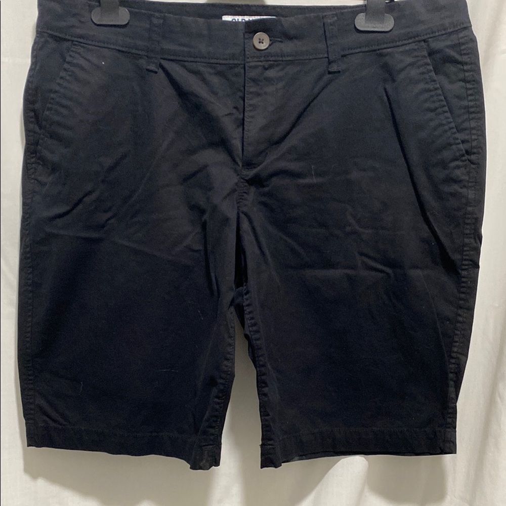 Old Navy Women's Black Bermudas